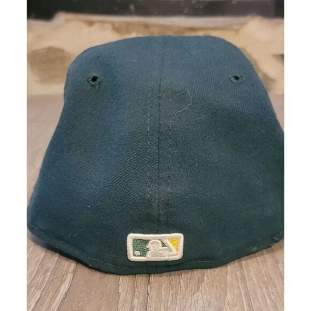 Oakland Athletics‎ New Era 59 Fifty MLB Green Hat Size 7 1/4  Great Condition